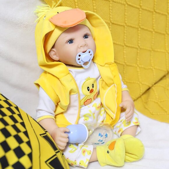 🆕 22-Inch Soft Cloth Body Realistic Reborn Baby Boy Doll - Picture 7 of 7